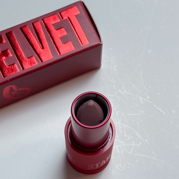 Jeffree Star Velvet Trap Lipstick in Mousetrap NWT - Picture 4 of 6